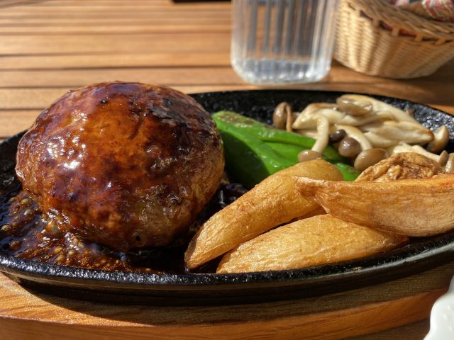 デラのハンバーグ